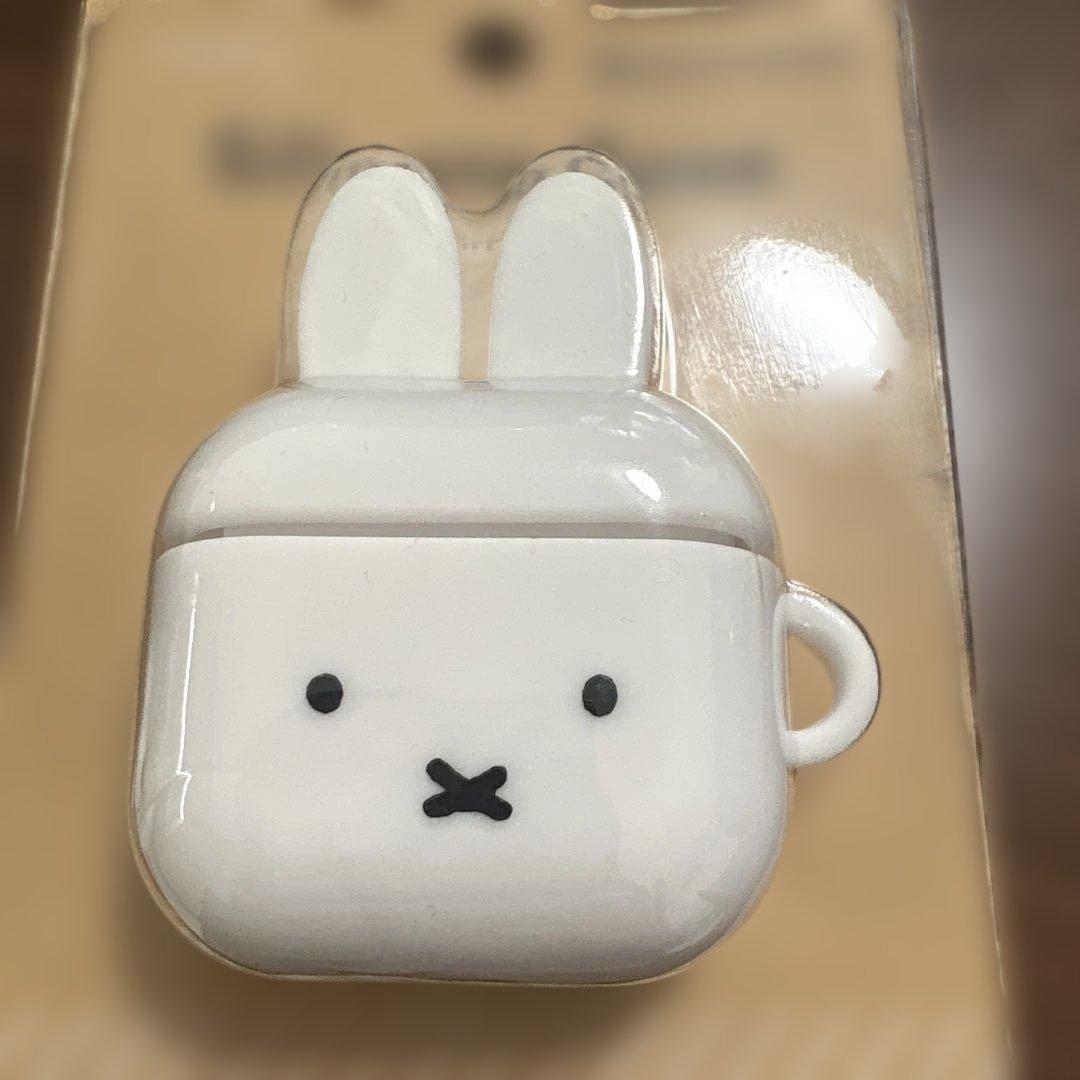 Miffy AirPods 4 Silicone Case