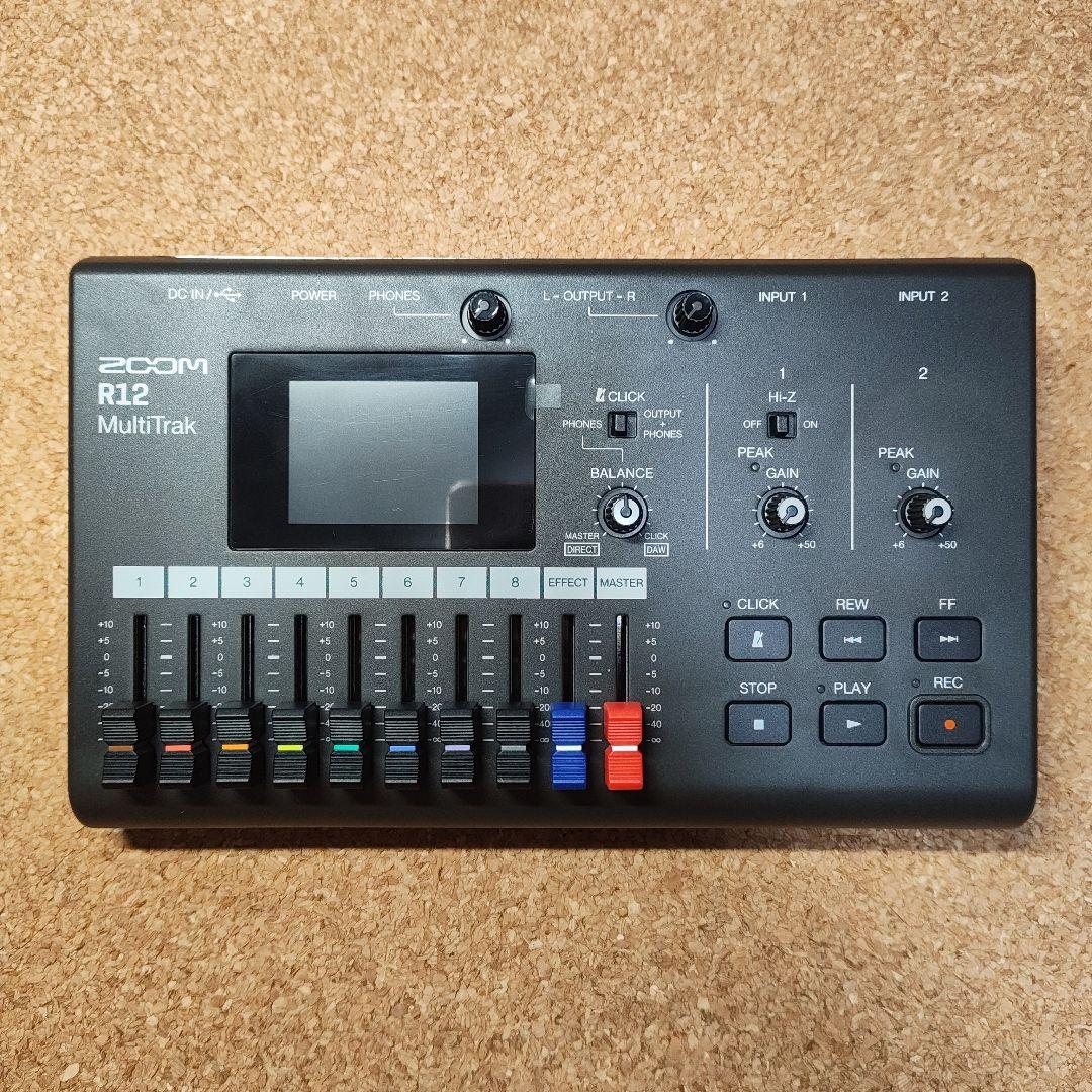 ZOOM R12 Multitrack Recorder