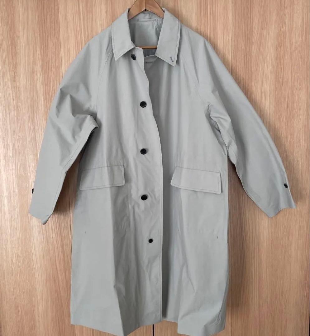 Gray trench coat