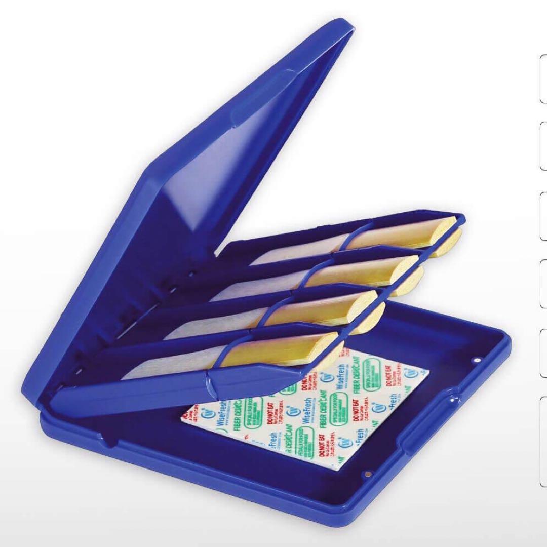 KUNO Reed Case - Blue - Holds 8 Reeds - For Clarinet and Saxophone