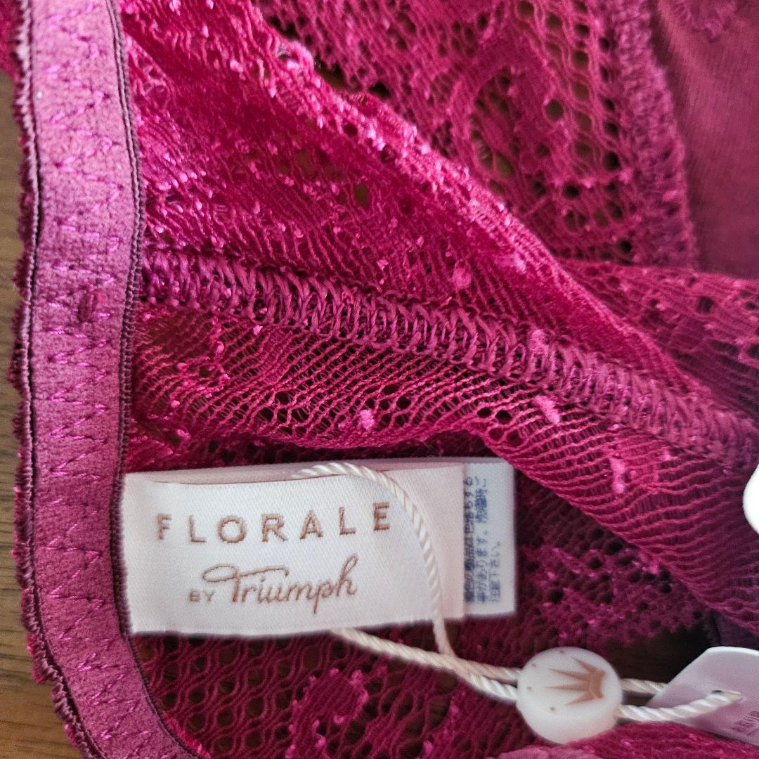 FLORALE BY Triumph Tanga, Size M