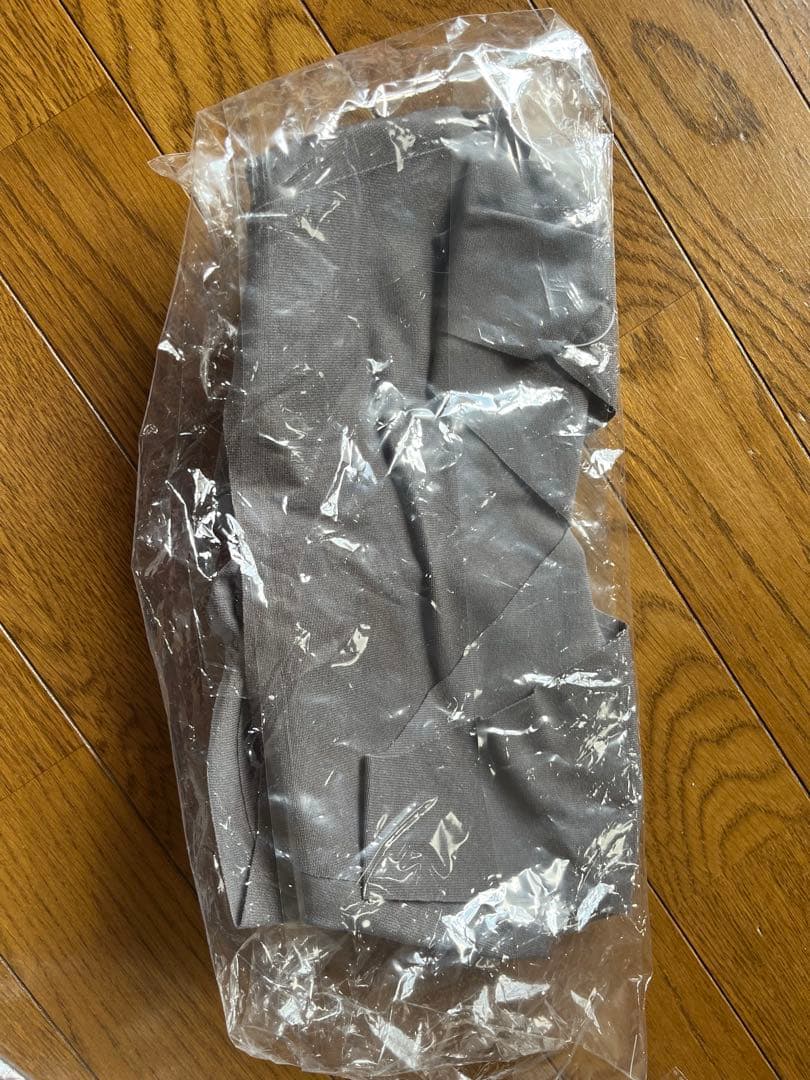 KIREILABO Gray Bra Unused