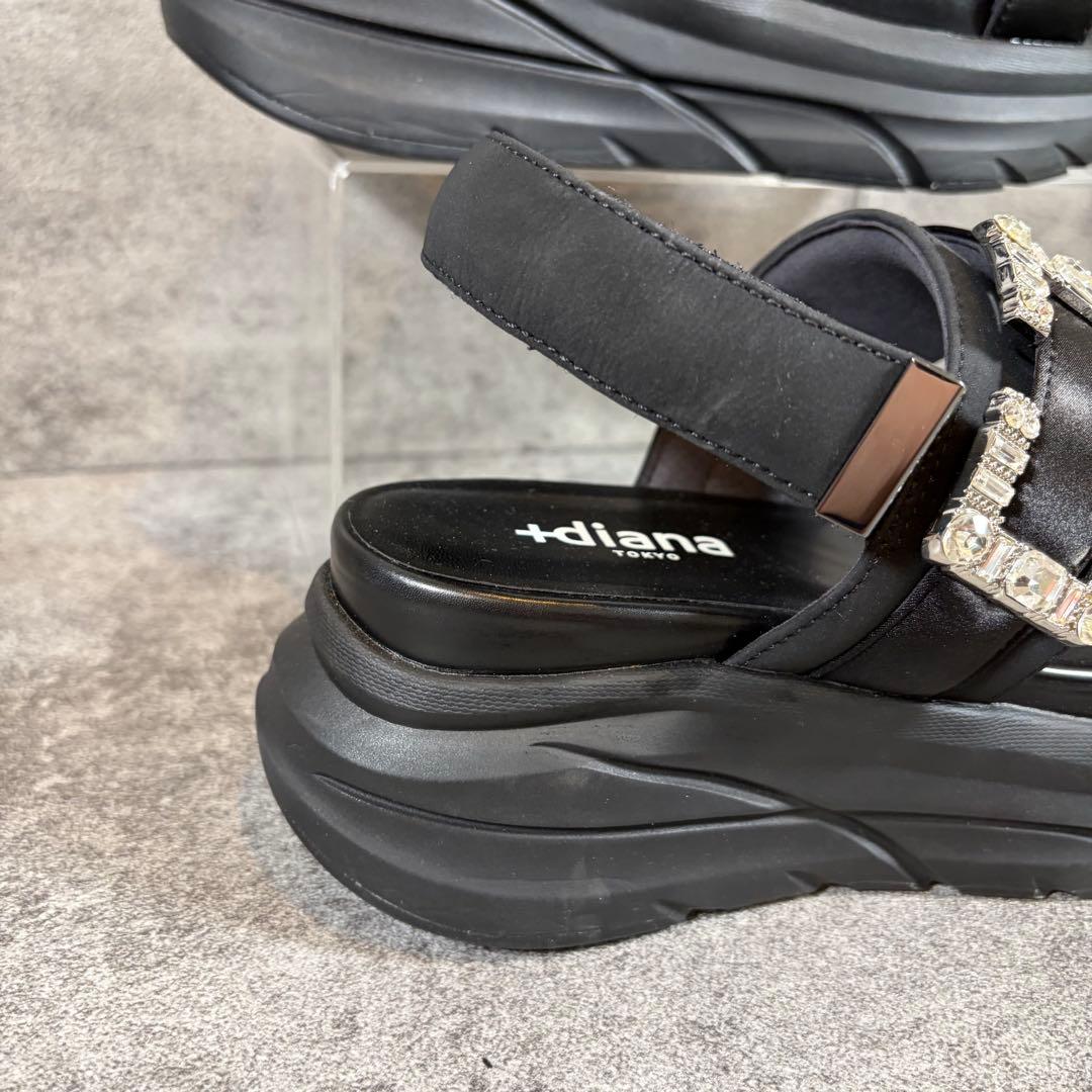 Beautiful condition +diana Plus Diana Footbed Sandals with Bijou Buckle