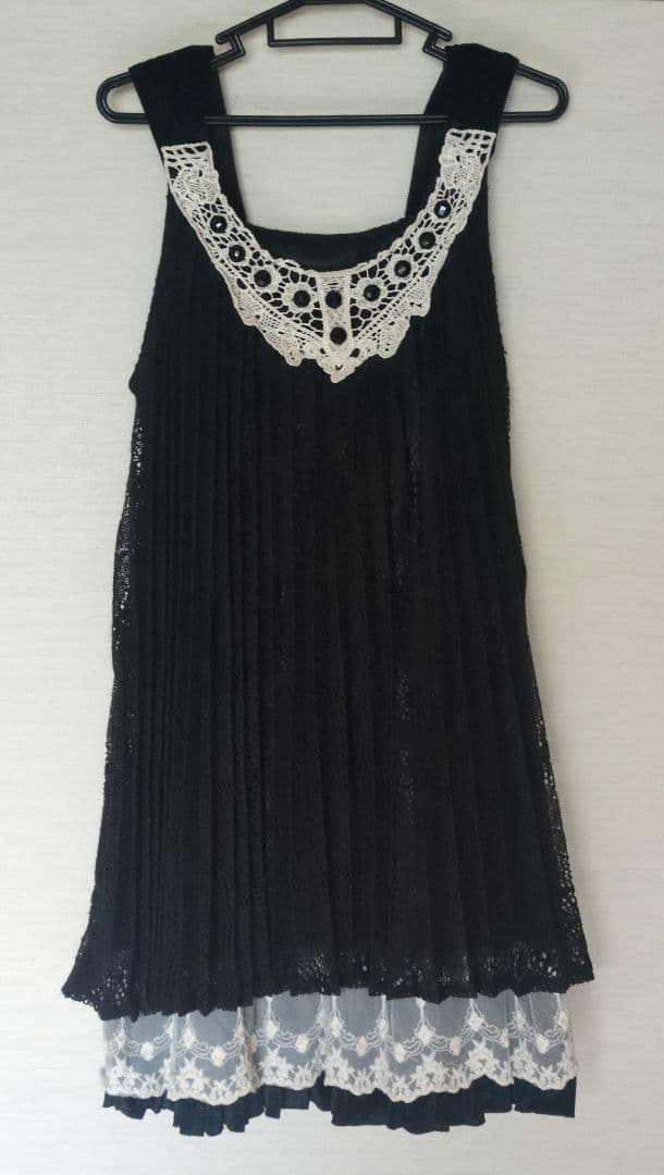 Sleeveless Mini Dress Black Lace Trim