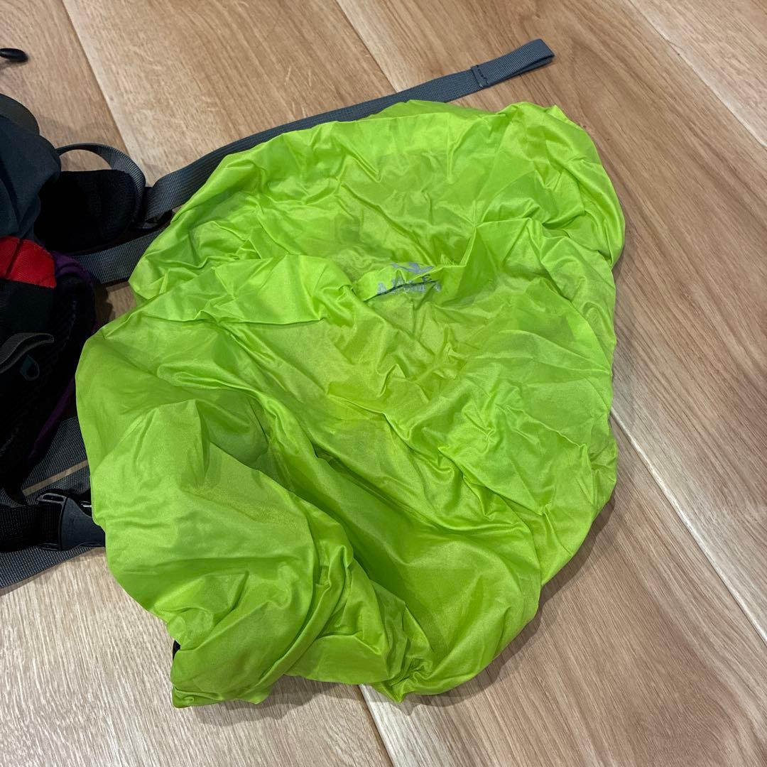 Beautiful condition AIGLE backpack, 20L, with rain cover