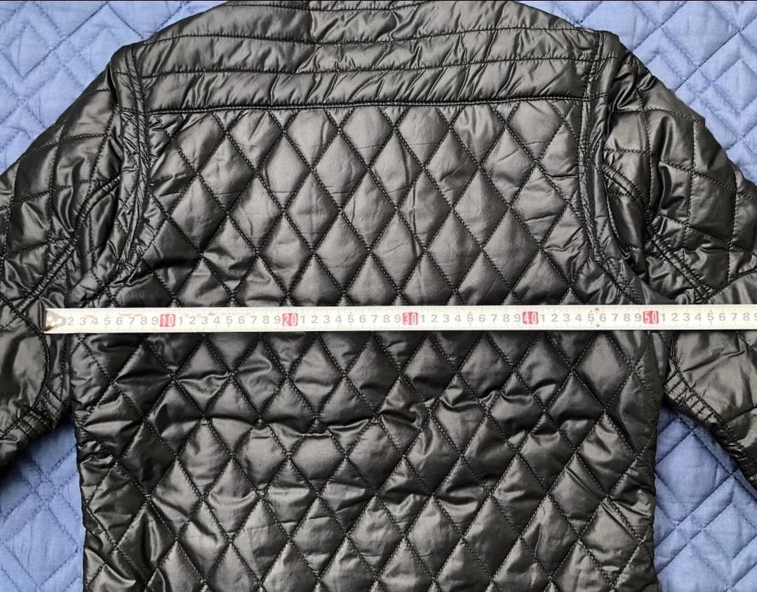 black<br>stains flat quilting<br><br>will