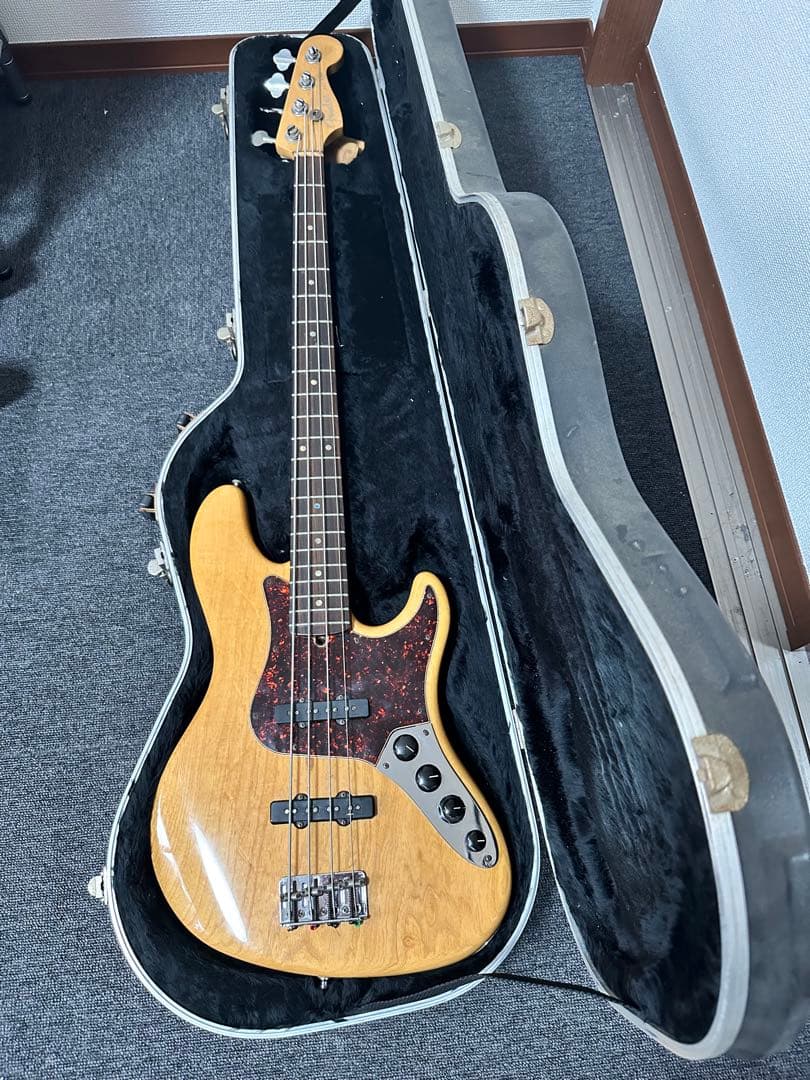 Fender American Deluxe Jazz Bass, 2001