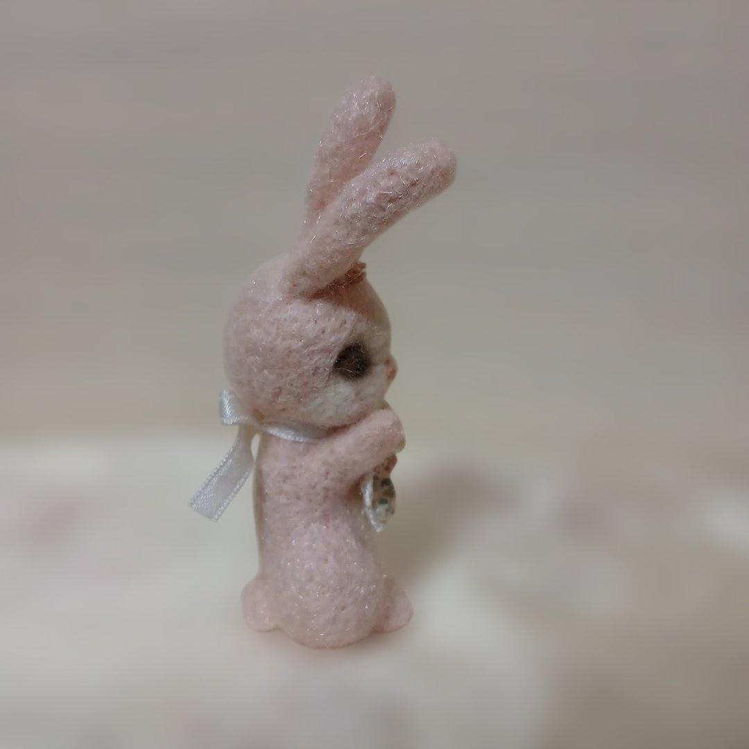 Wool felt rabbit plush toy, set of 2