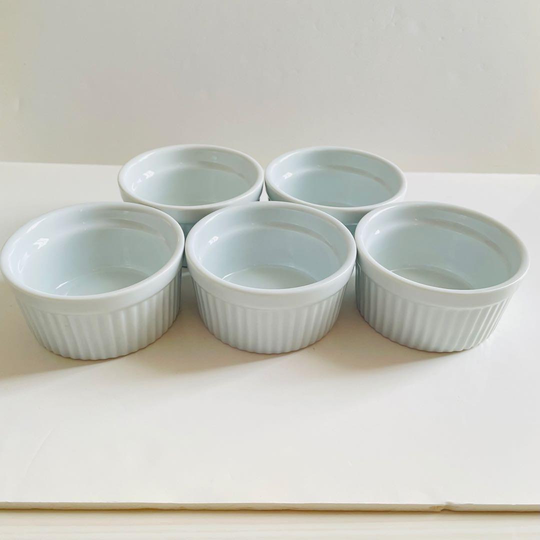 Cocotte-shaped 5-piece set heat-resistant small bowls for gratin and side dishes