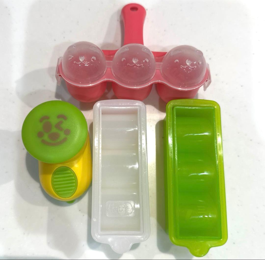 Character Bento Lunch Box Accessories: Onigiri Mold and Cutter Set