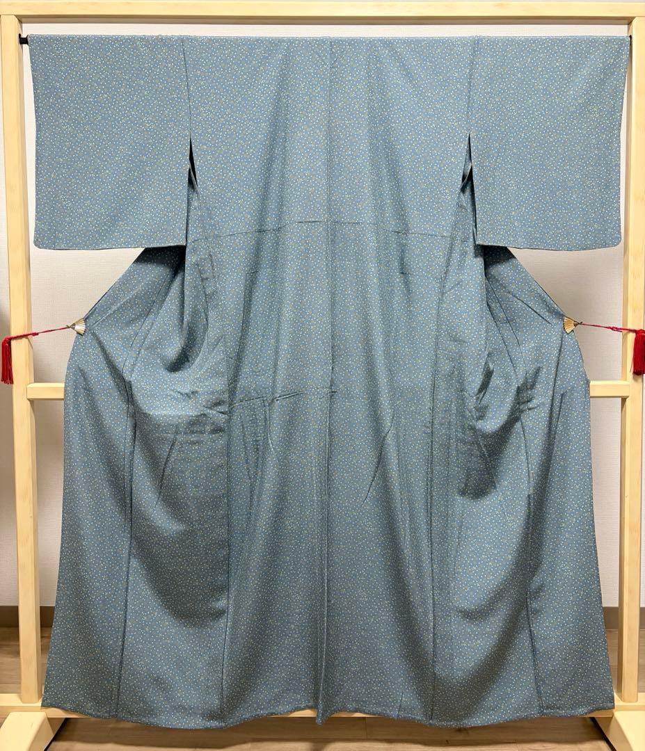 ◆Kimono Relaxation Unlined Kimono with Small Nadeshiko Flower Pattern, Crepe, Pure Silk, Komon Kimono K59