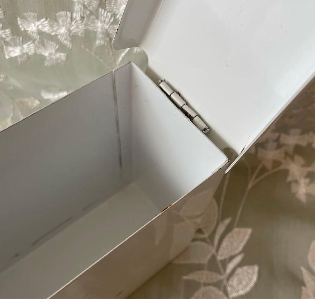 Enamel Bread Box