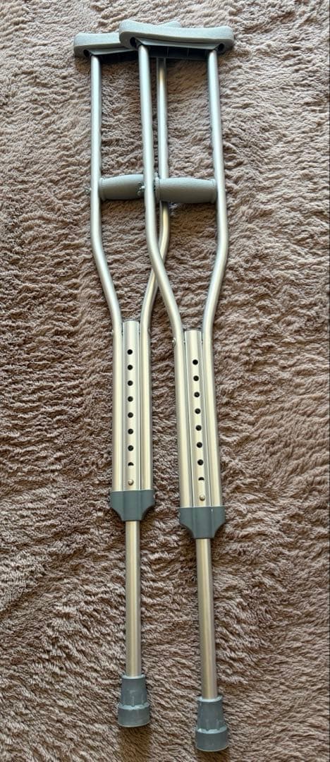 Nabis Aluminum Crutches
