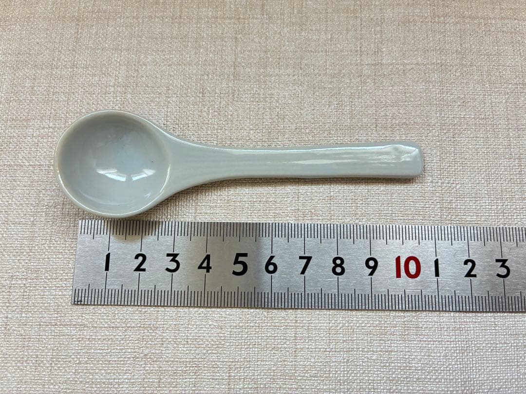 Set of 5 small lidded bowls with wooden stand and spoons, for chawanmushi