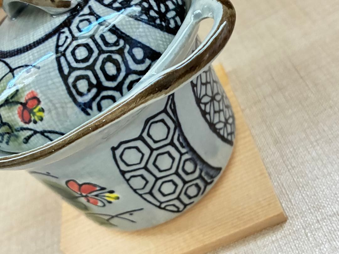 Set of 5 small lidded bowls with wooden stand and spoons, for chawanmushi
