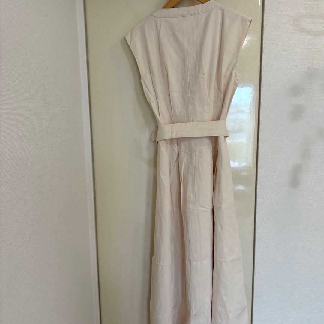 this sleeveless