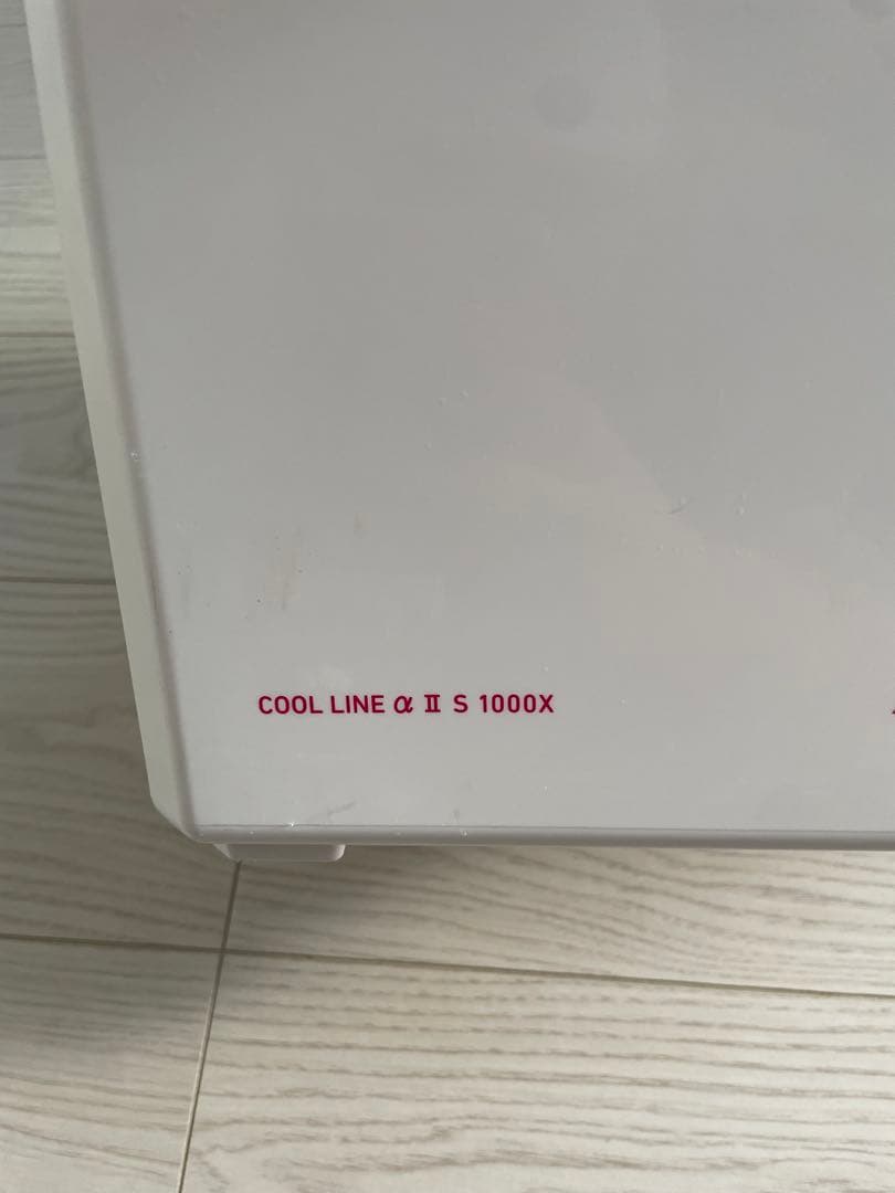 Daiwa COOL LINE α II S 1000X Fishing Cooler Box