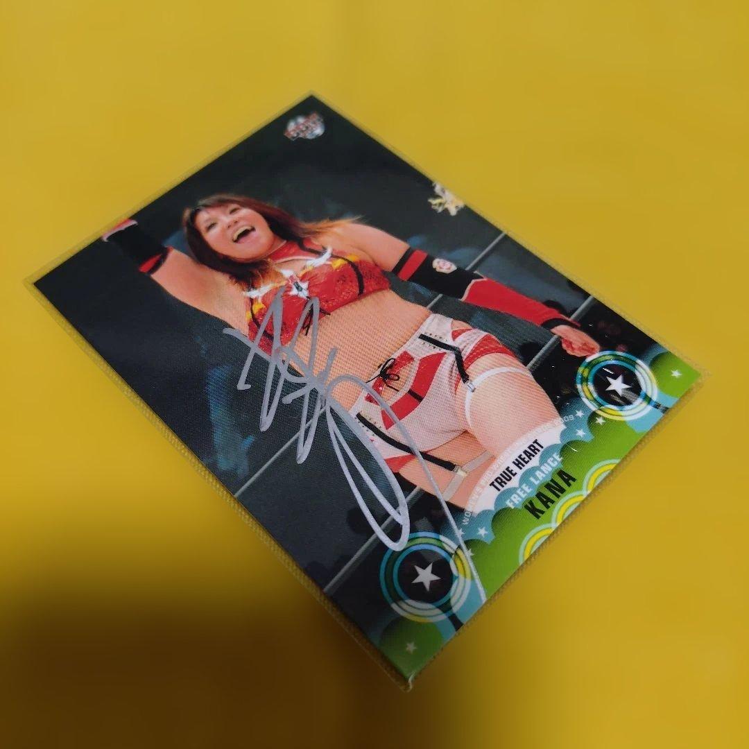 Kana ASUKA BBM2009 TRUE HEART Autograph Card Mint Condition WWE