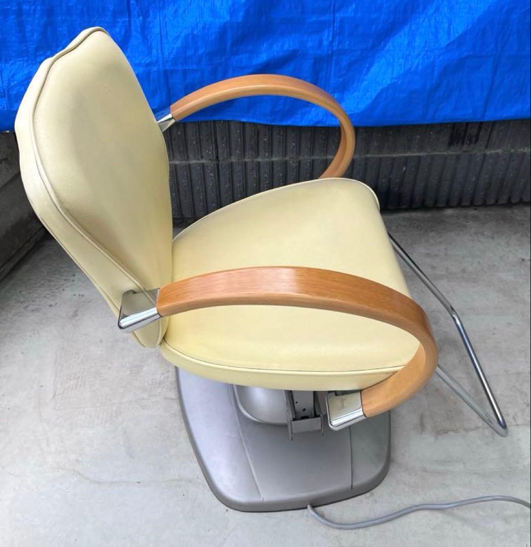 [Free Shipping] OOHIRO Electric Barber Chair ?? For Sale Until 5/31 ??