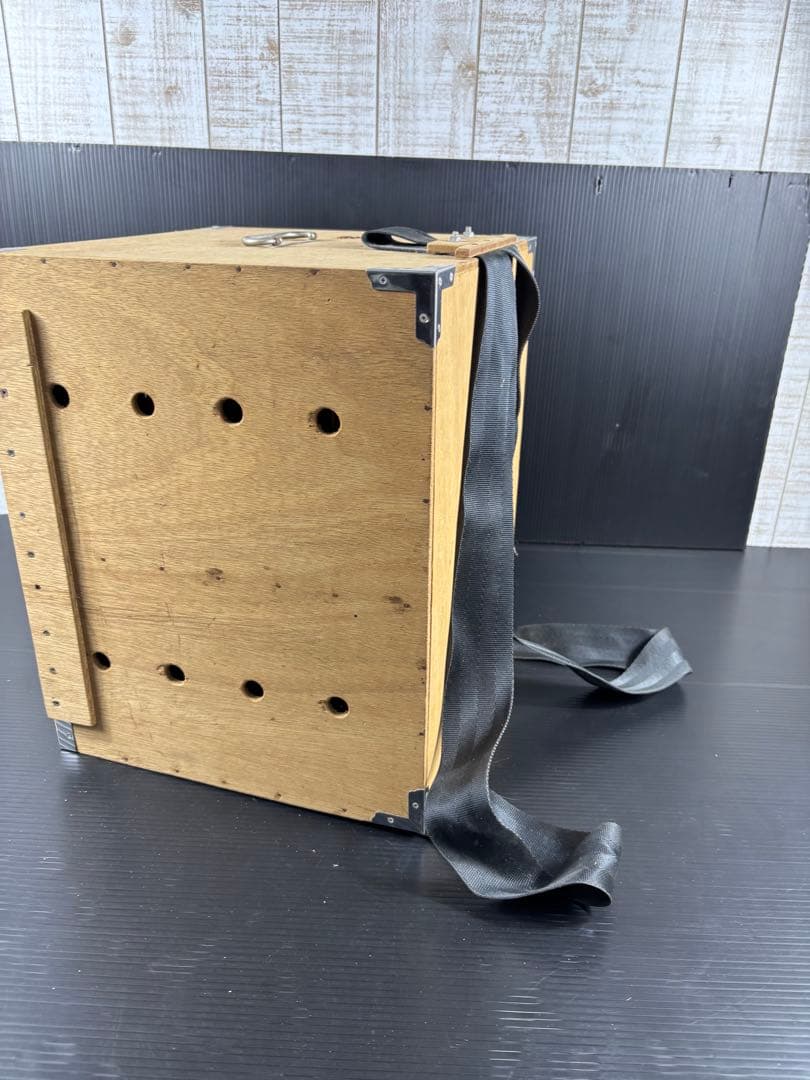 Mejiro Cage