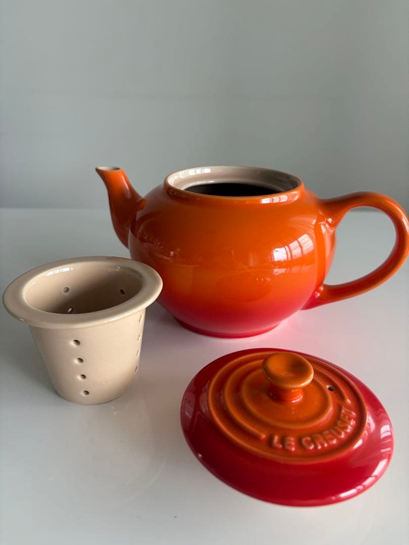 Le Creuset Teapot with Filter, Ceramic Teapot