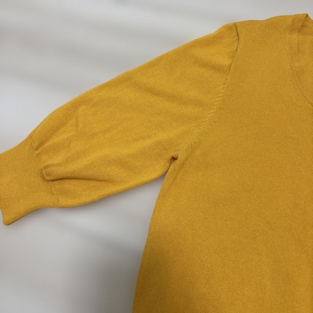 brand mosaique<br><br>neckline