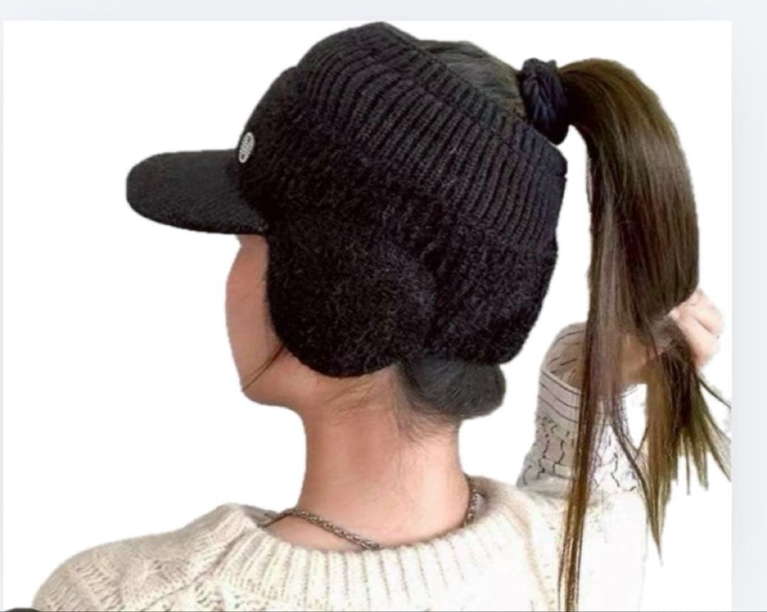 black knit