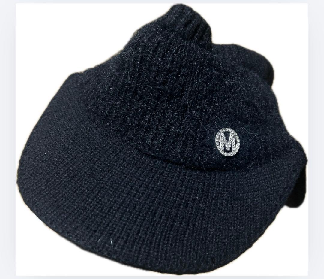 black knit