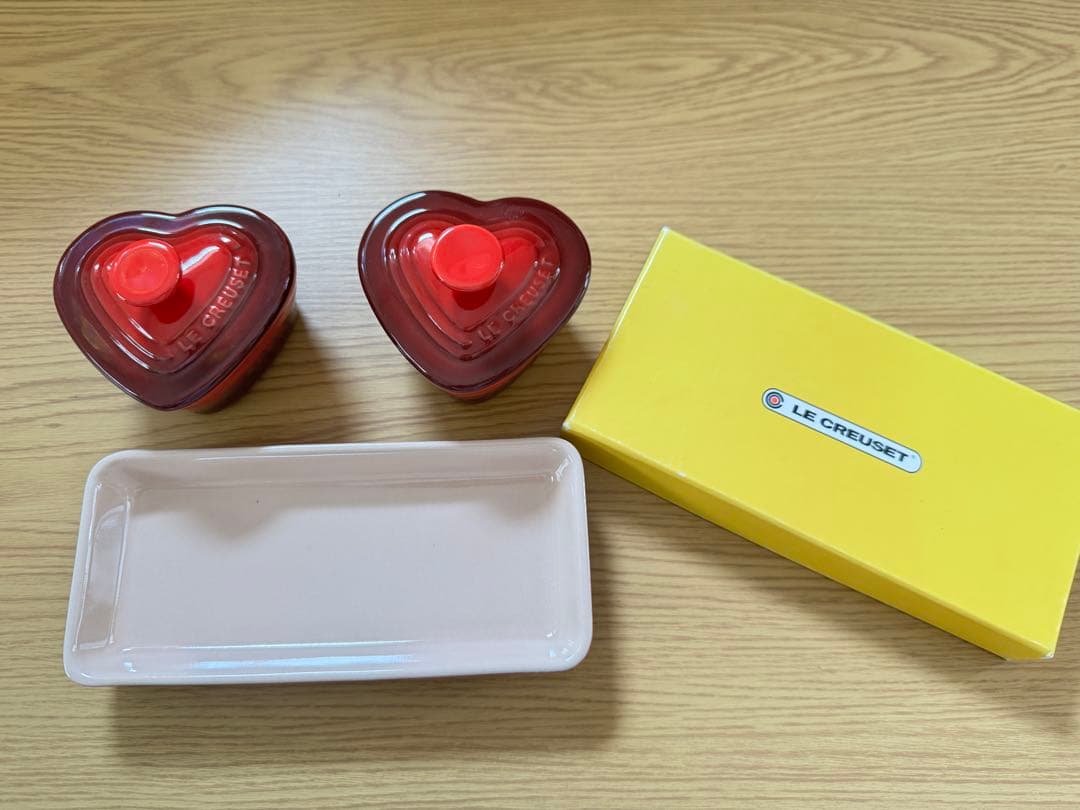 LE CREUSET Heart-Shaped Food Cups Set