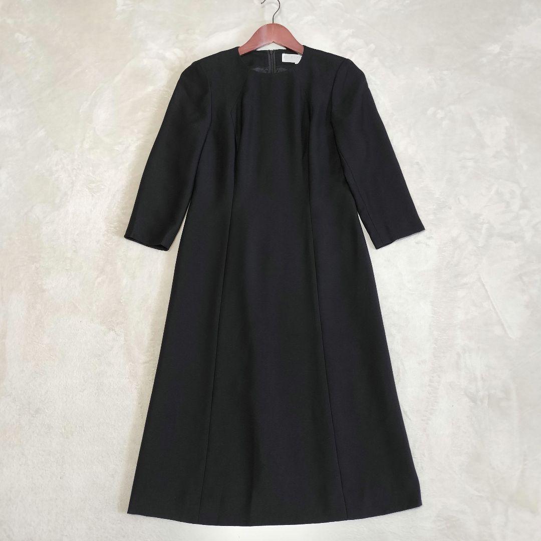 Excellent condition, Tokyo Soir-made GIVENCHY black formal dress