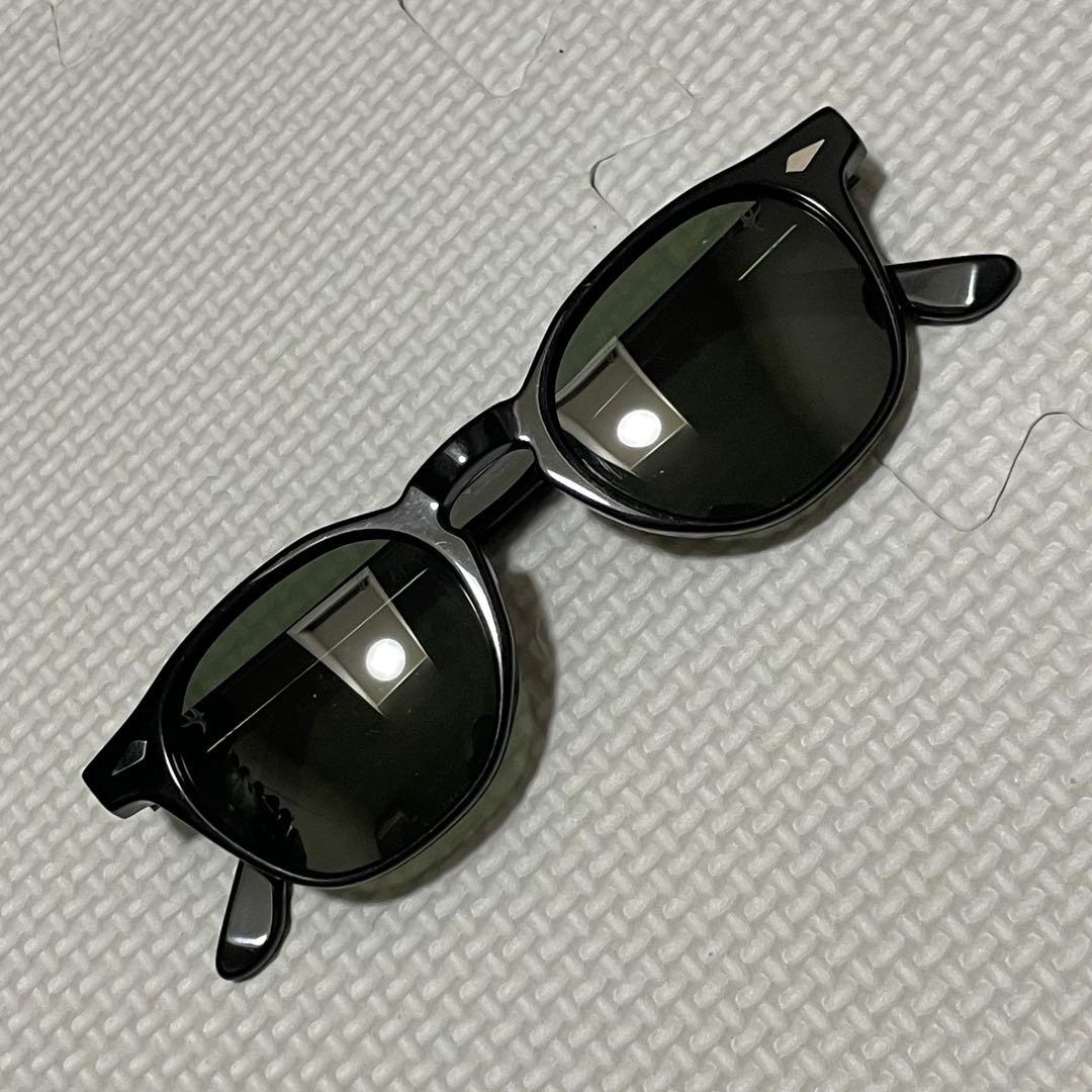 Beautiful Condition Cluct Wellington Sunglasses - Moss Green Lenses, Black Frame