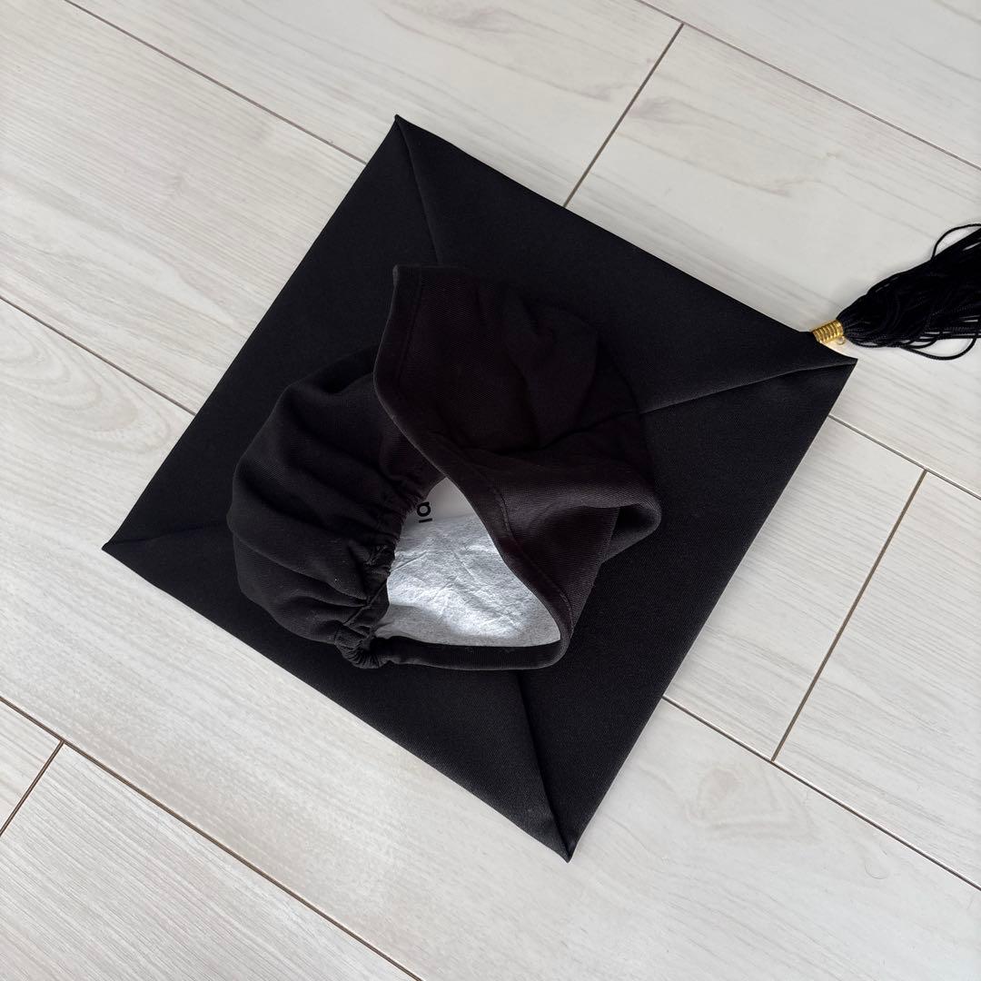 academic gown