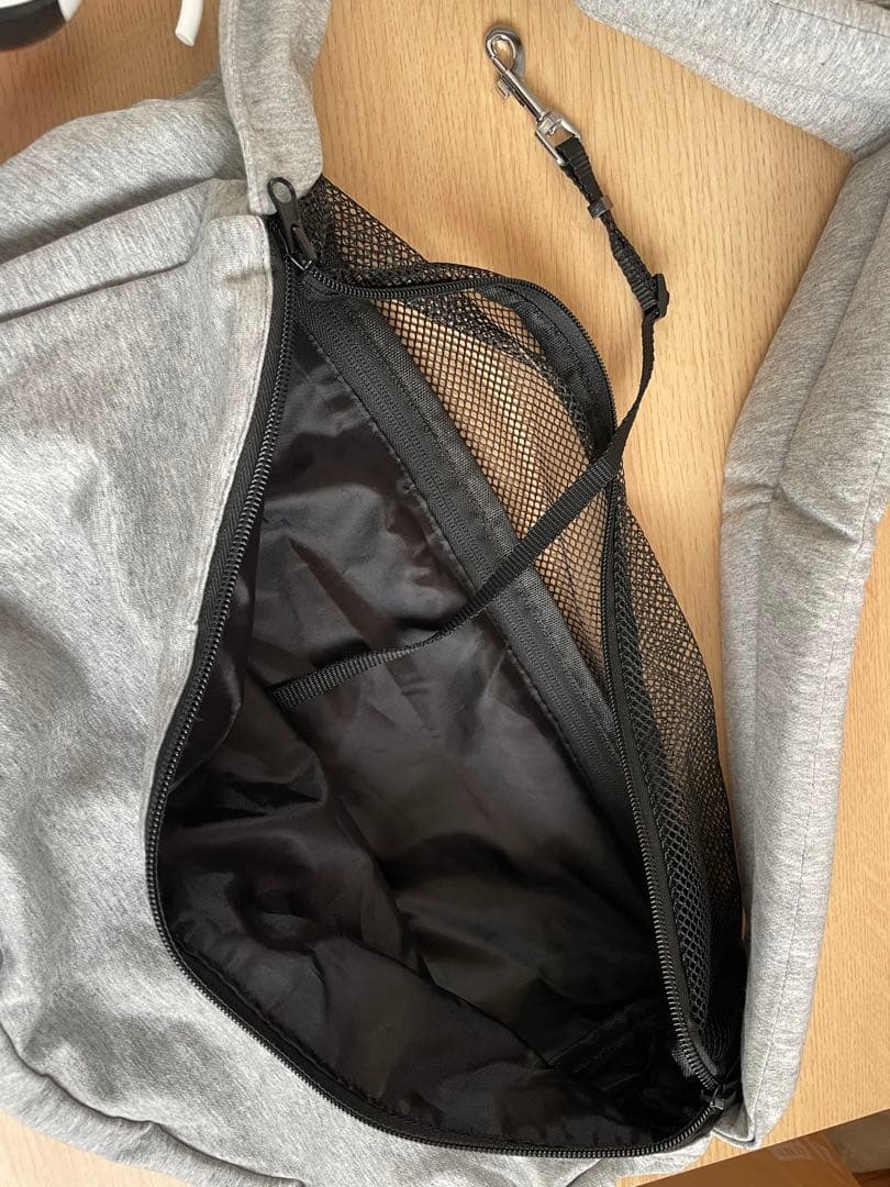 Small Dog Pet Sling Carrier + Shampoo