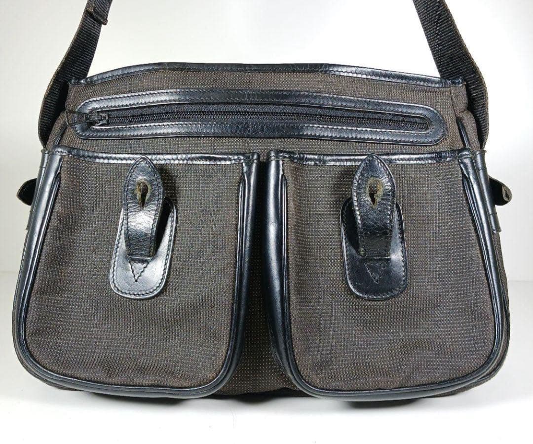 Hunting World Messenger Bag Crossbody A4