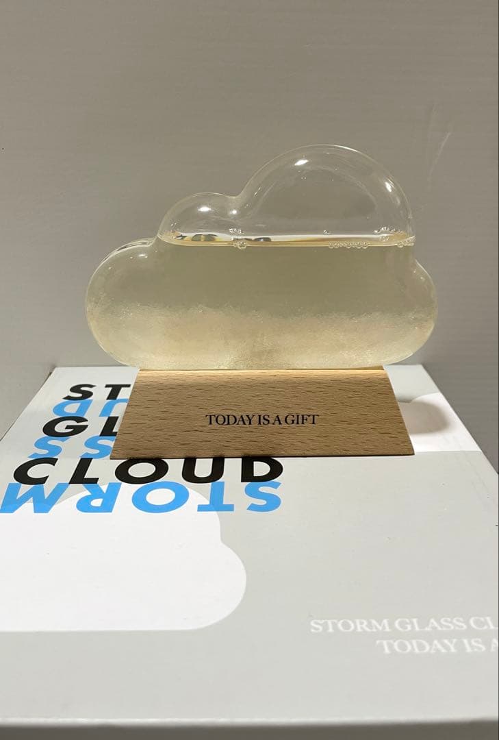 STORM GLASS CLOUD