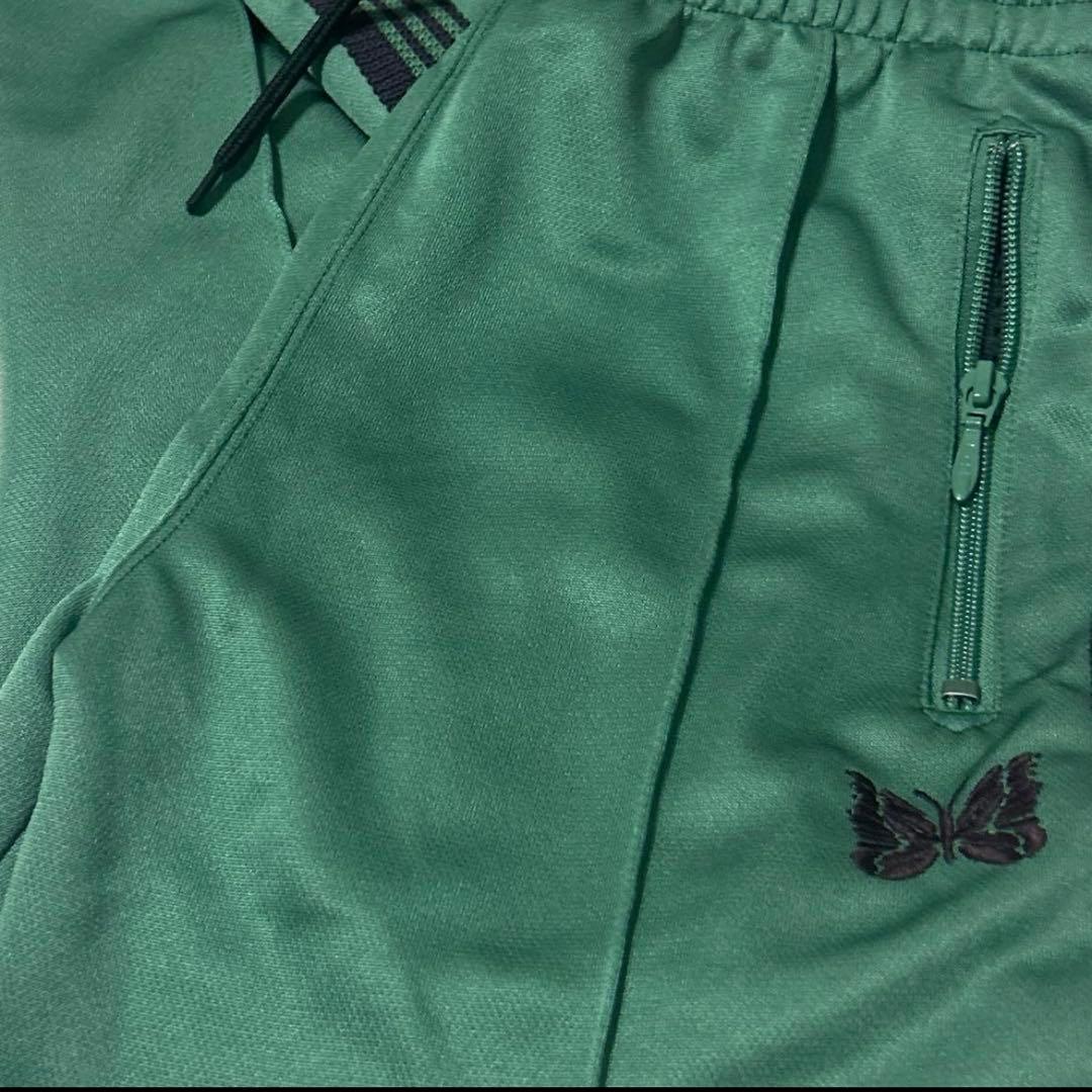 needles green