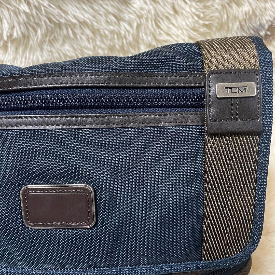 【Excellent Condition】TUMI Shoulder Bag, Beer, Nylon, Leather, Navy