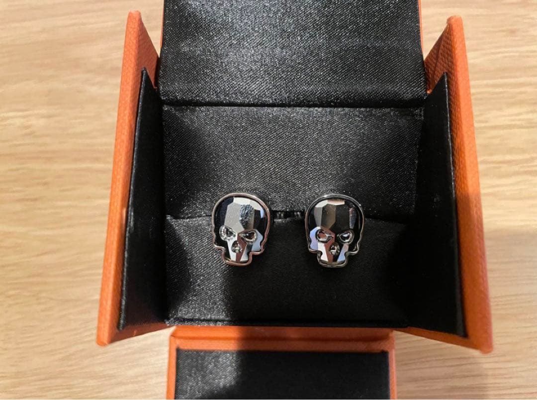 color silver