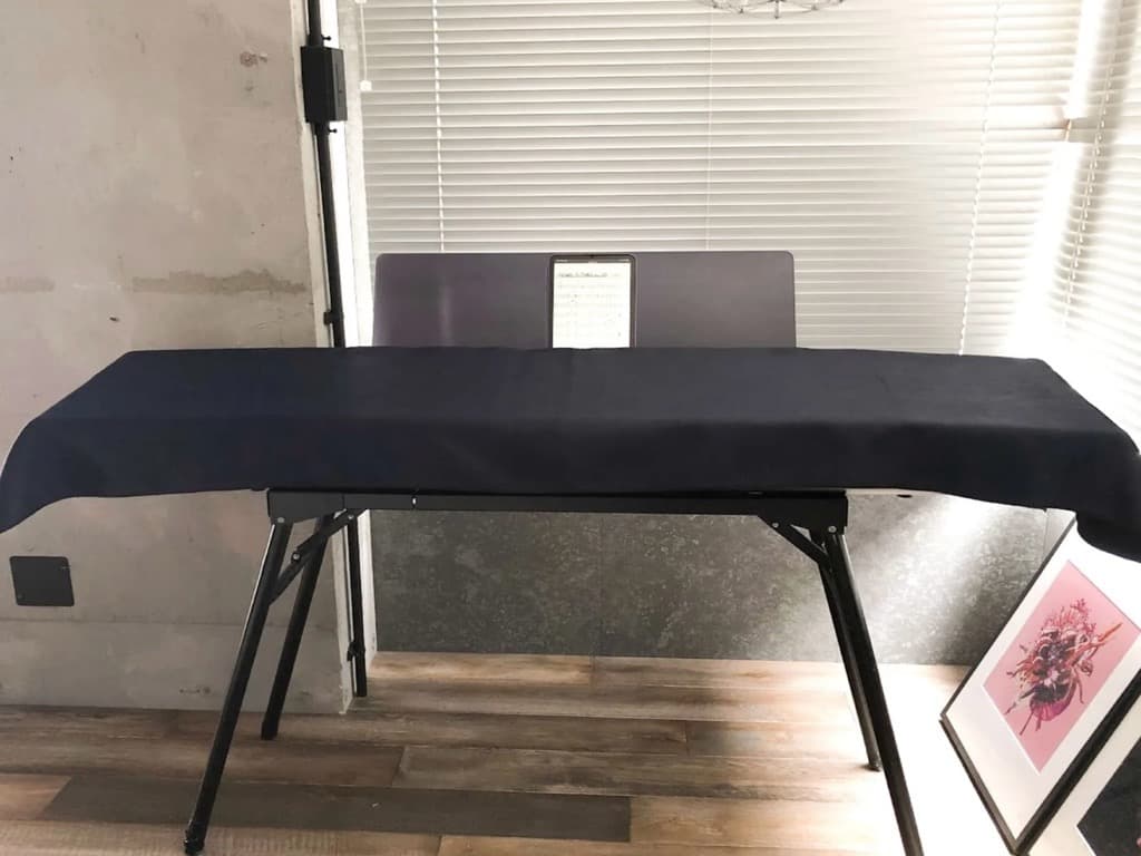 electronic piano