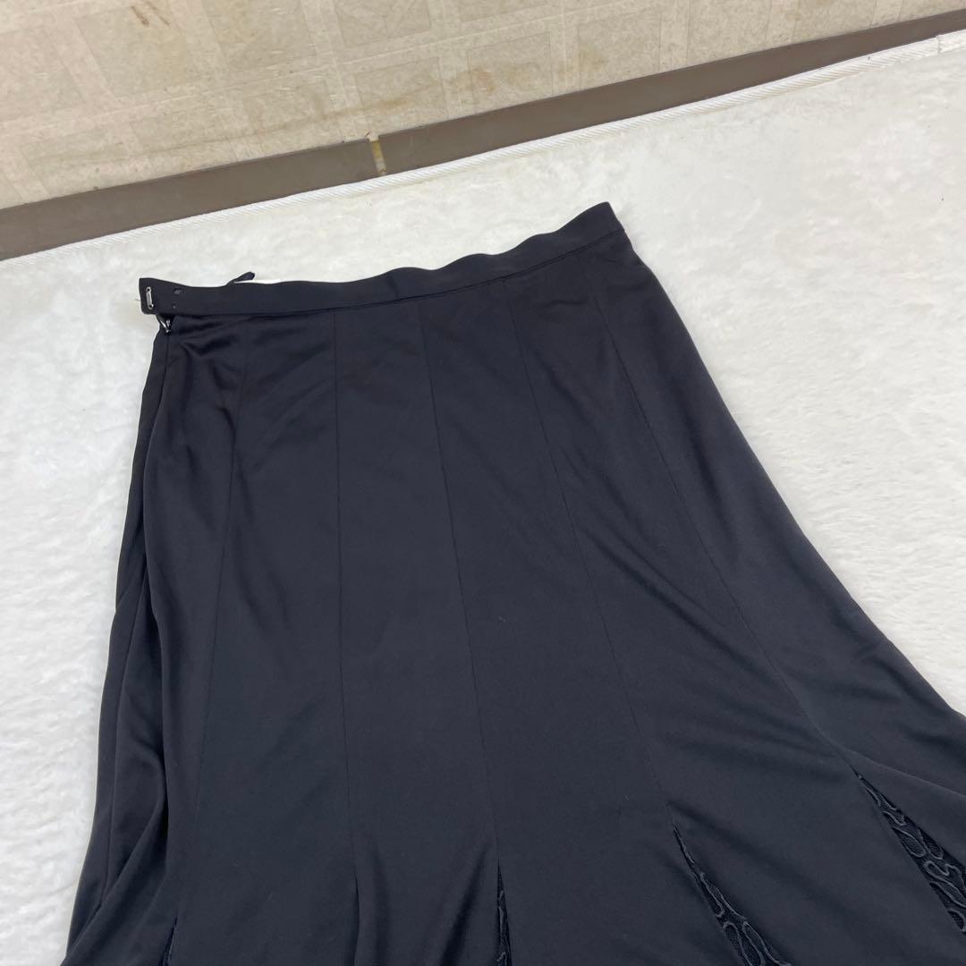 color black<br><br>size