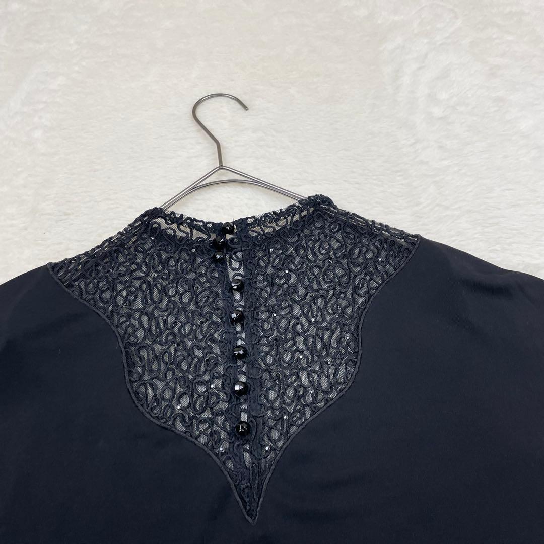 color black<br><br>size