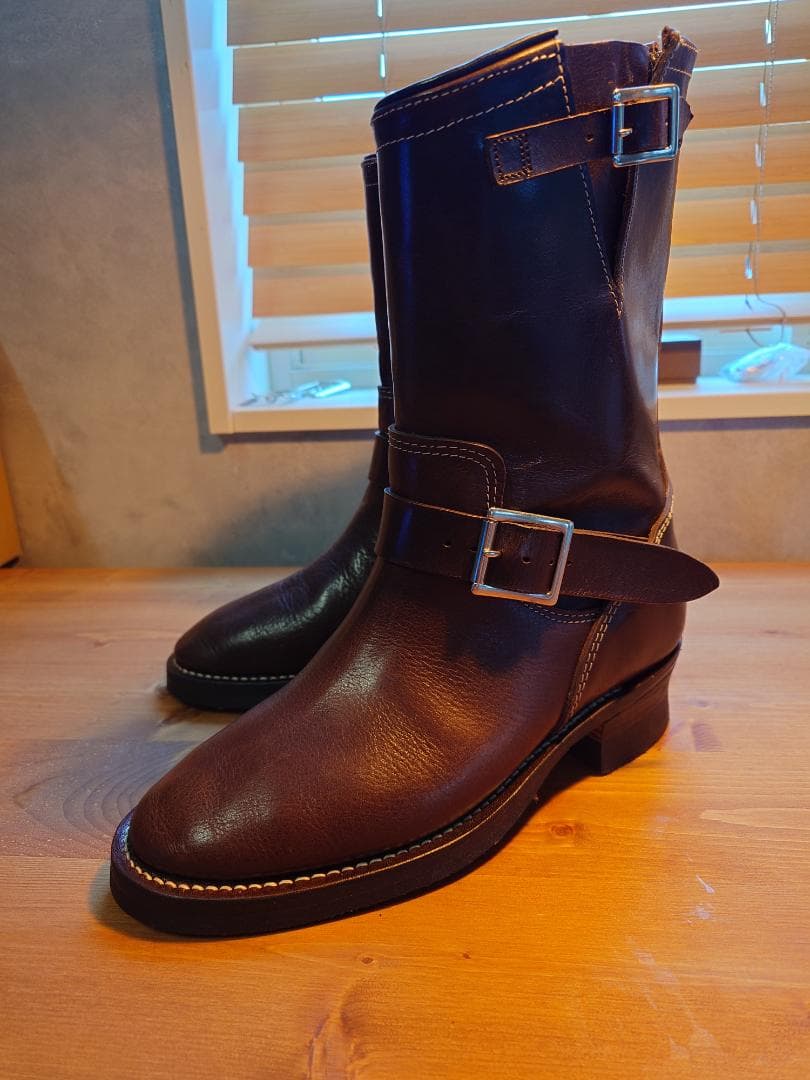 Horsehide Engineer Boots