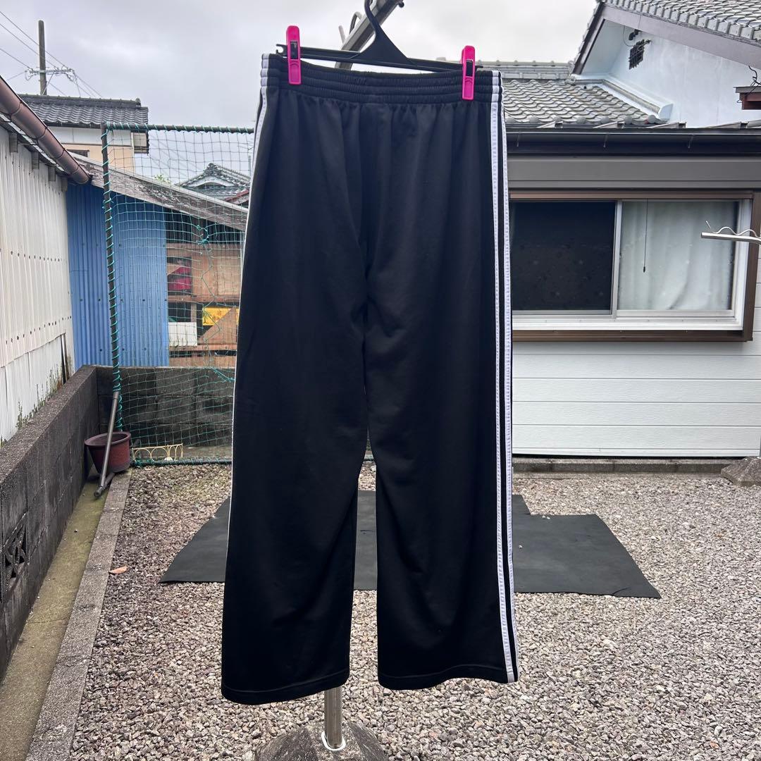 waist width