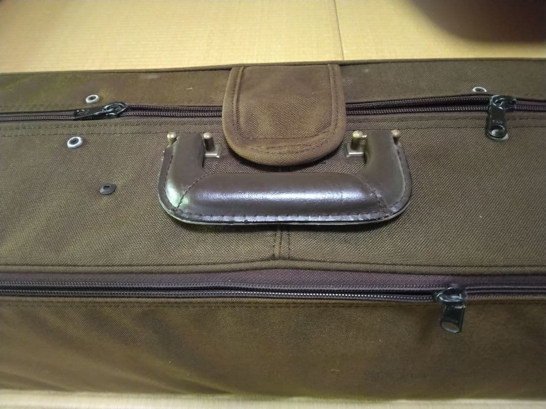 Double case for alto trombone and tenor bass trombone
