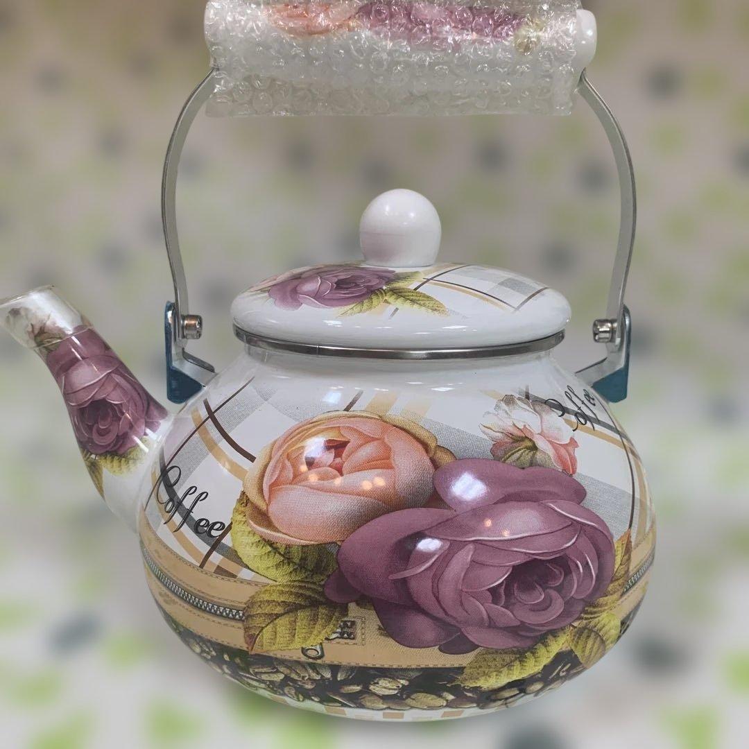 2.5L Enamel Kettle - Rose (Discounted Price)