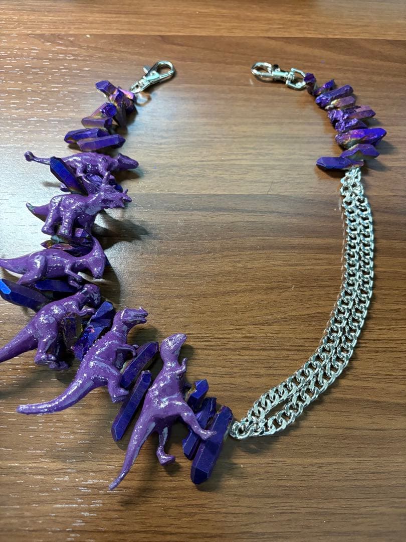 For fans of Dino Works, check out this wallet chain! Dinosaur design. Other designs also available.