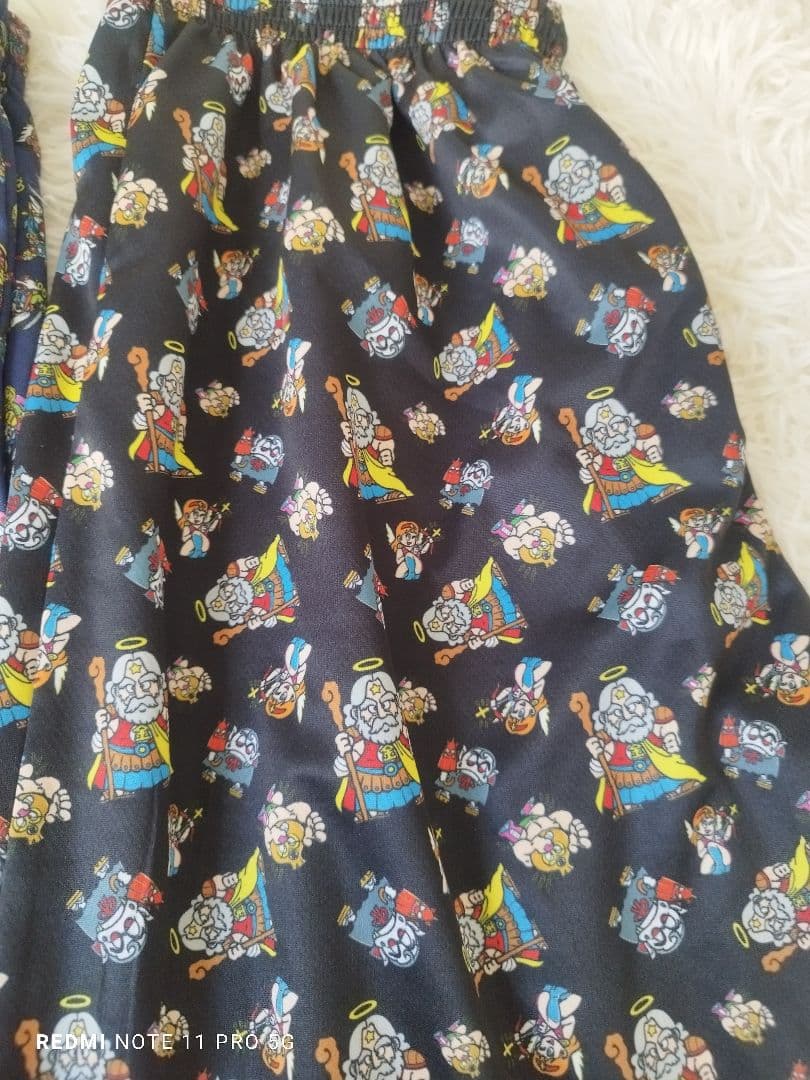 Bikkuriman Stetsuko L Size New with Pocket
