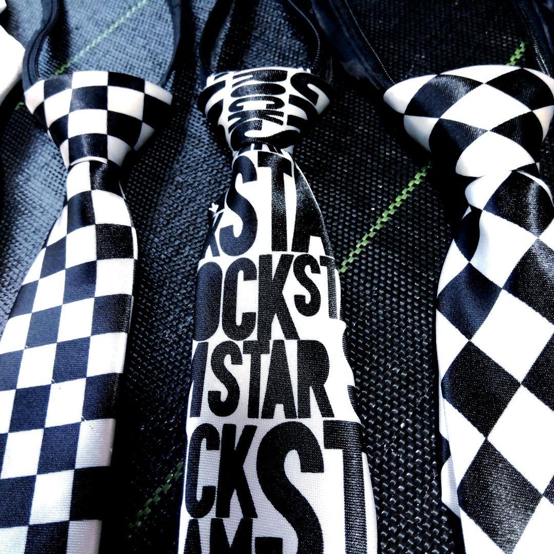 set ties