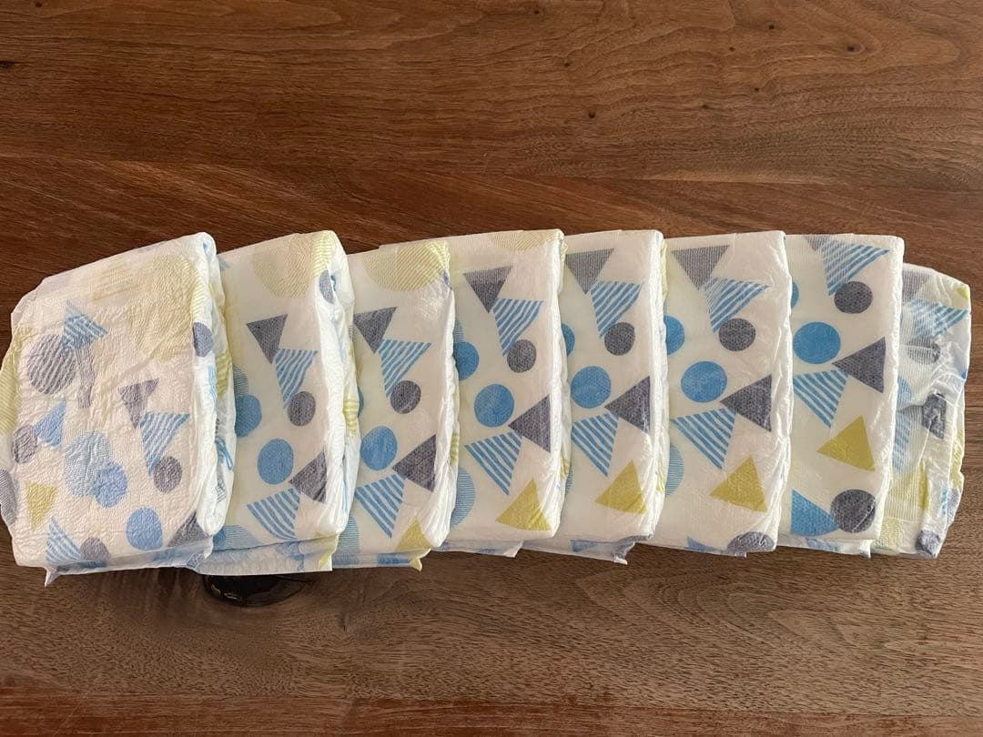 Pet Diapers, Size M, 8 Count