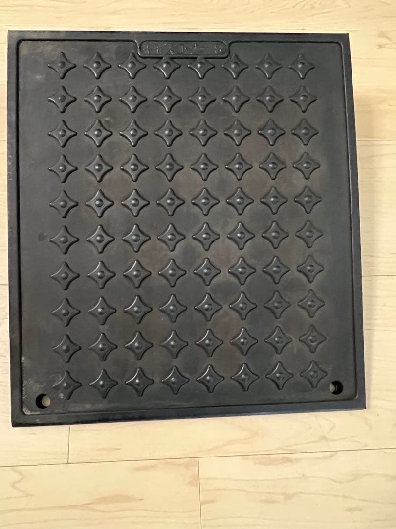 Rubber Silent Cast Corner CAS-100, 2 Set